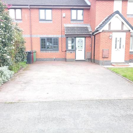 Sevenoaks Villa Bolton Luaran gambar